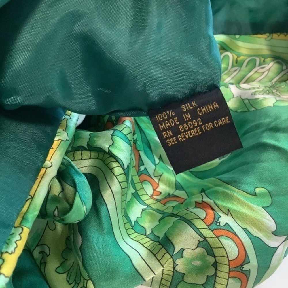 Vintage 100% Silk Green Baroque Medusa Print Button Front Vest Cinch Back XL - Picture 7 of 9